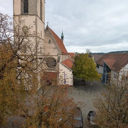 Single In A Historic Half-timbered House Apartament