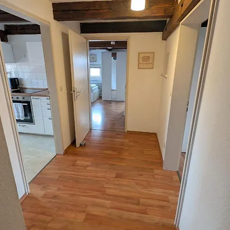 Single In A Historic Half-timbered House Apartament Rottenburg am Neckar